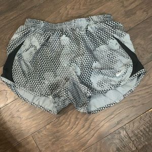 Nike Short Size S